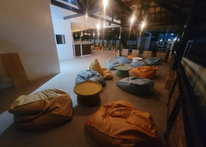 Capsule In With Super Fast Wifi & Generator * Isola di Malapascua