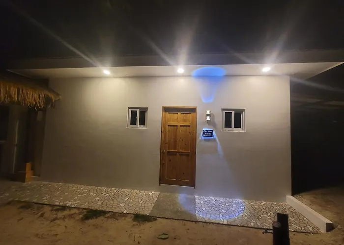 Capsule In With Super Fast Wifi & Generator