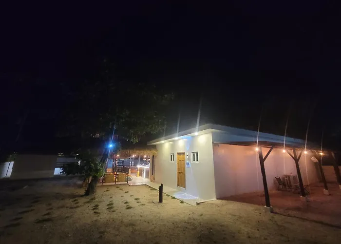 Capsule In With Super Fast Wifi & Generator Isola di Malapascua