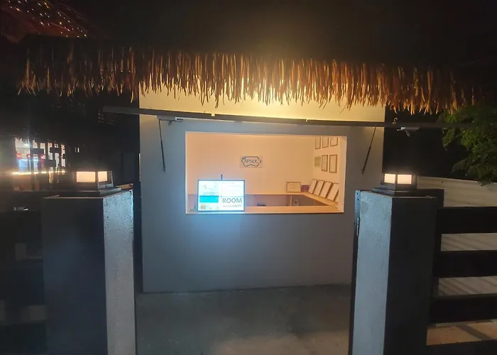 Capsule In With Super Fast Wifi & Generator Capsule hotel *